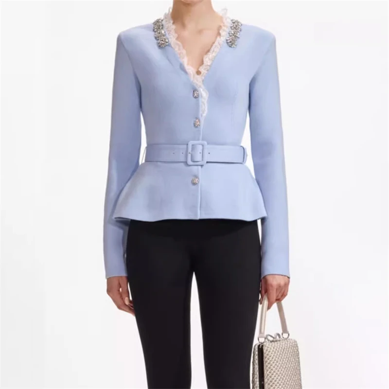 Новый весенний женский вязаный кардиган с v-образным вырезом и кружевной отделкой и длинными рукавами Y2K, высококачественный модный сверхпрочный топ со стразами
Новый весенний женский вязаный кардиган с v-образным вырезом и кружевной отделкой и длинными рукавами Y2K, высококачественный модный сверхпрочный топ со стразами