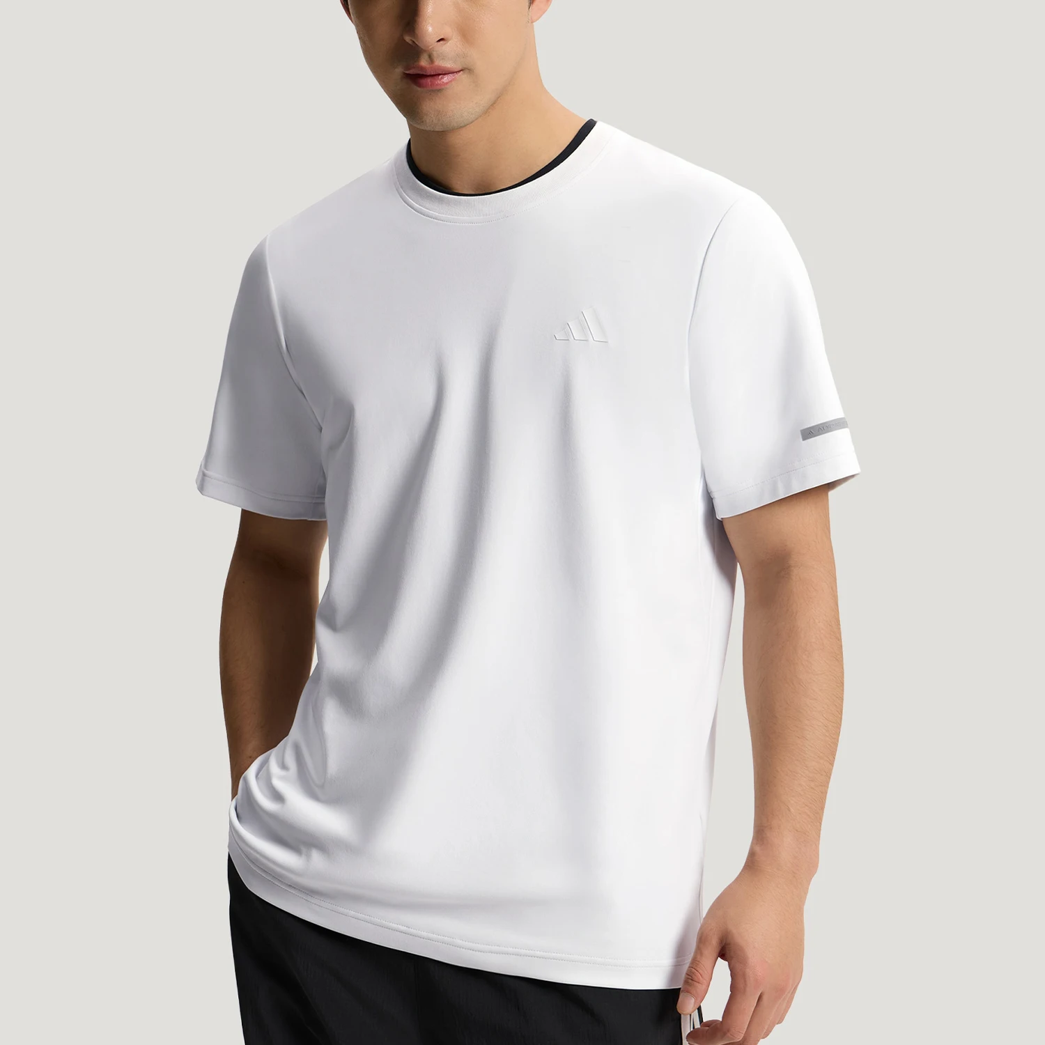 Adidas genuine summer men's cool and skin friendly simple sports knitted T-shirt KX2741
Adidas genuine summer men's cool and skin friendly simple sports knitted T-shirt KX2741