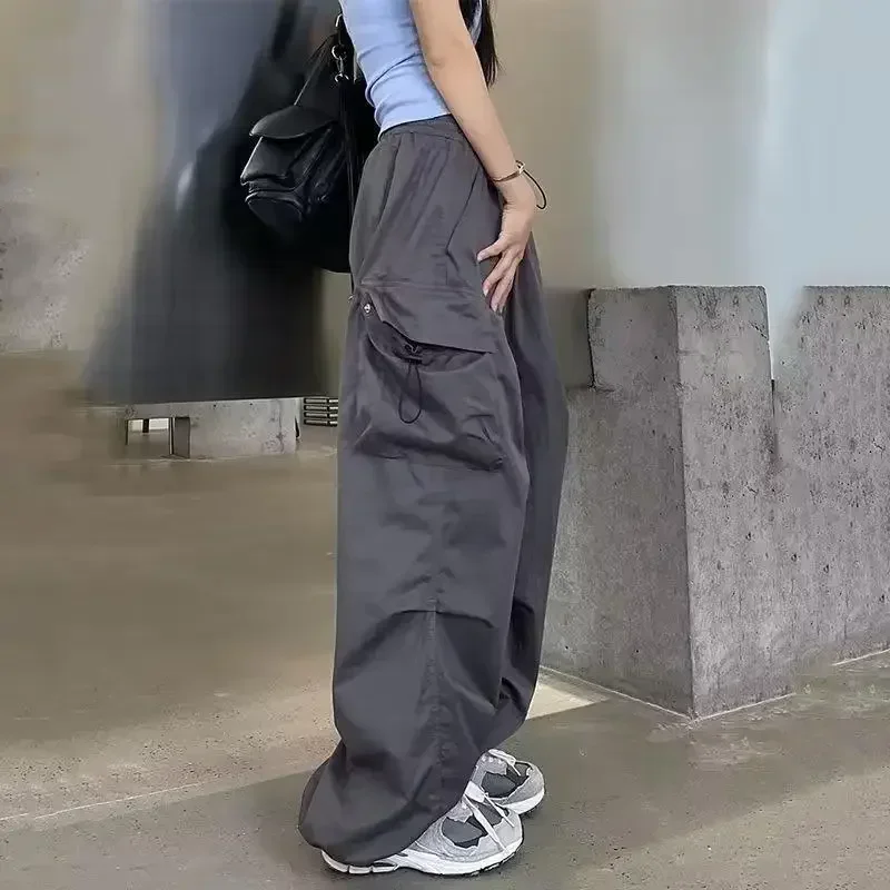 Y2K Women Streetwear Korean Harajuku Parachute Track Pants Men Tech Sweatpants Wide Leg Joggers Trousers Clothes 2025 New
Y2K Women Streetwear Korean Harajuku Parachute Track Pants Men Tech Sweatpants Wide Leg Joggers Trousers Clothes 2025 New