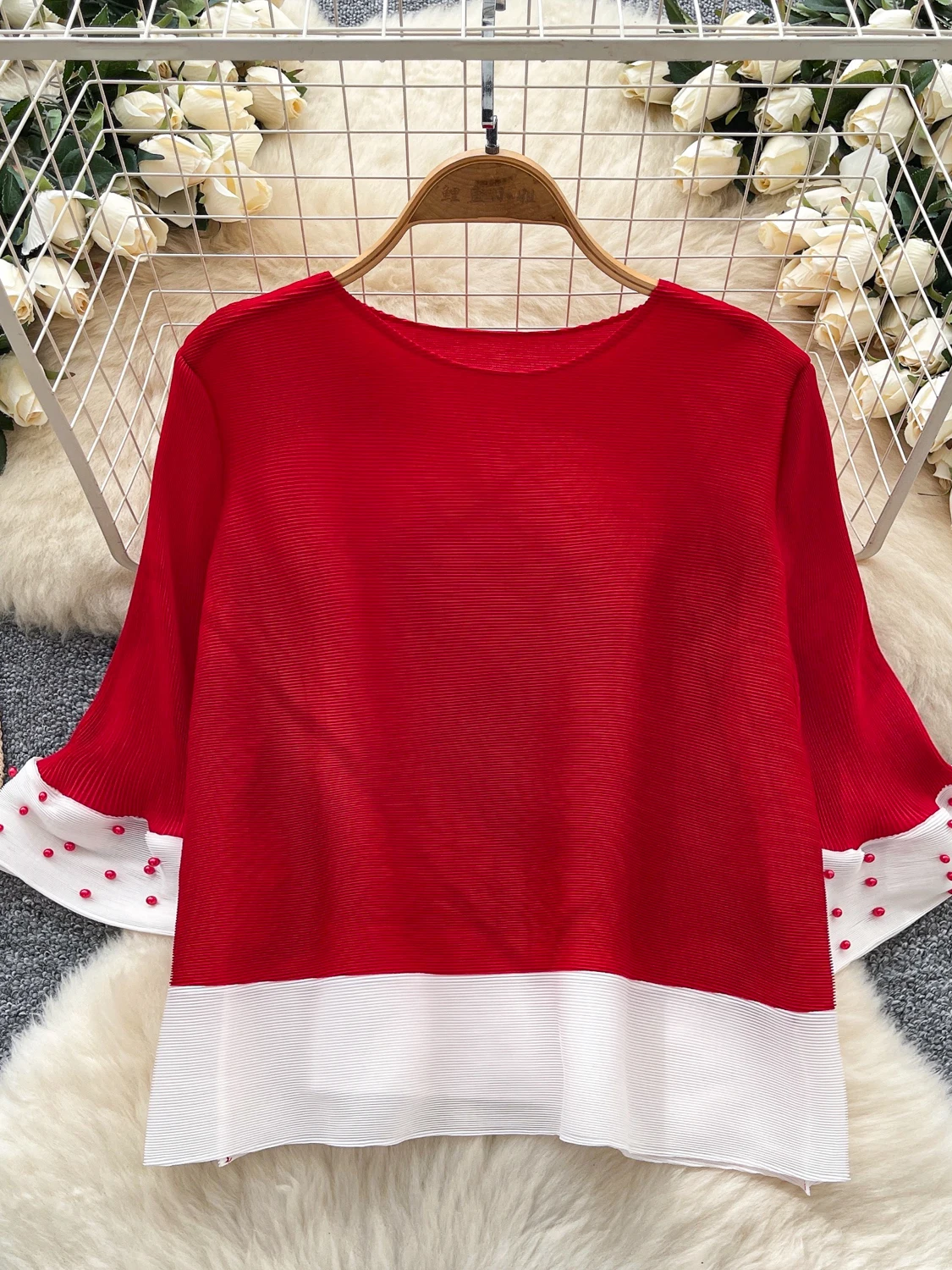 Retro round Ne T-irt Women's Loose Splice Design Ele Autumn Faionable Top Korean Sle Commute Sle Polyester Fiber
Retro round Ne T-irt Women's Loose Splice Design Ele Autumn Faionable Top Korean Sle Commute Sle Polyester Fiber