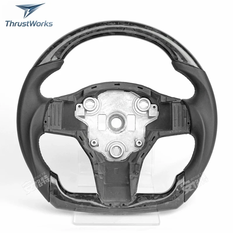 TOP Model 3 19-22 Steering Wheel Modification With Forged Carbon Fiber New Energy Vehicles
TOP Model 3 19-22 Steering Wheel Modification With Forged Carbon Fiber New Energy Vehicles