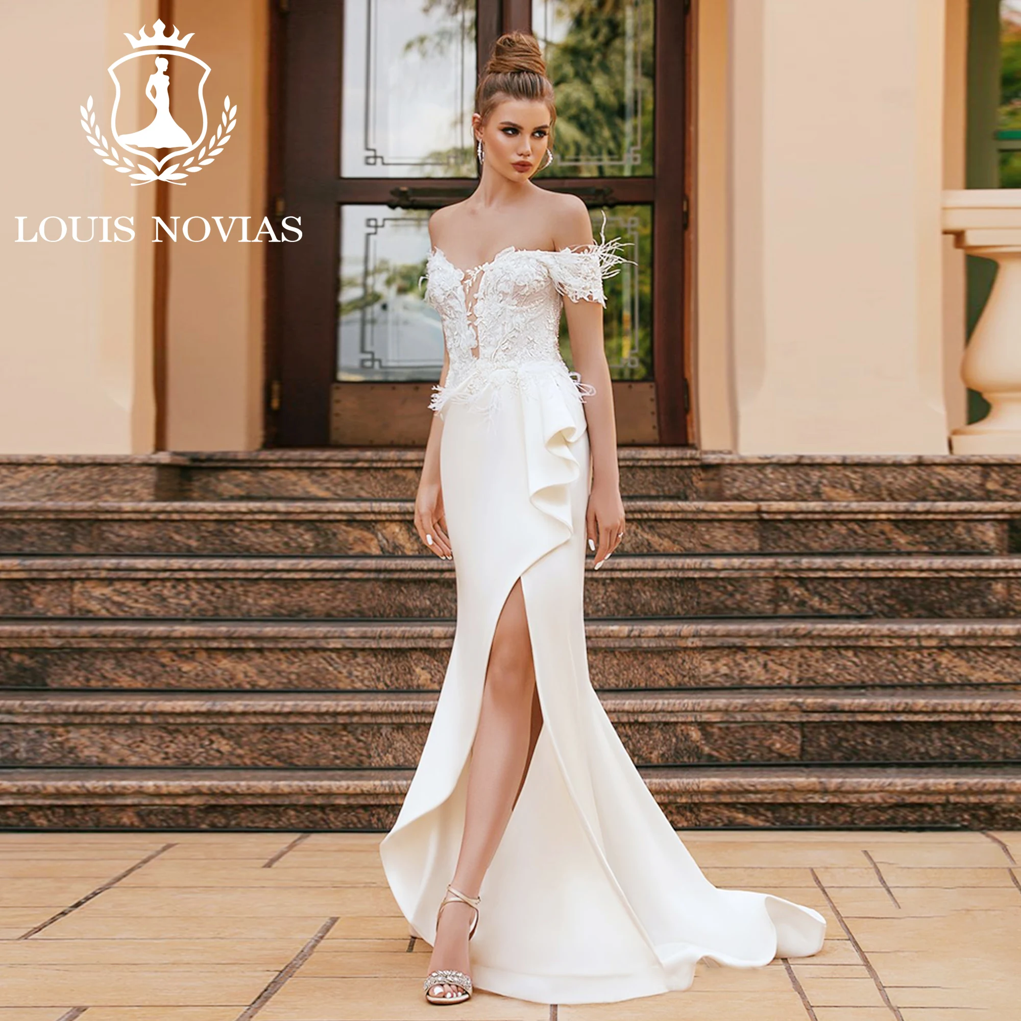 LOUIS NOVIAS Русалка Милое свадебное платье с перьями и рюшами с открытыми плечами и разрезом на бедрах Свадебное платье Vestidos De Novia
LOUIS NOVIAS Русалка Милое свадебное платье с перьями и рюшами с открытыми плечами и разрезом на бедрах Свадебное платье Vestidos De Novia