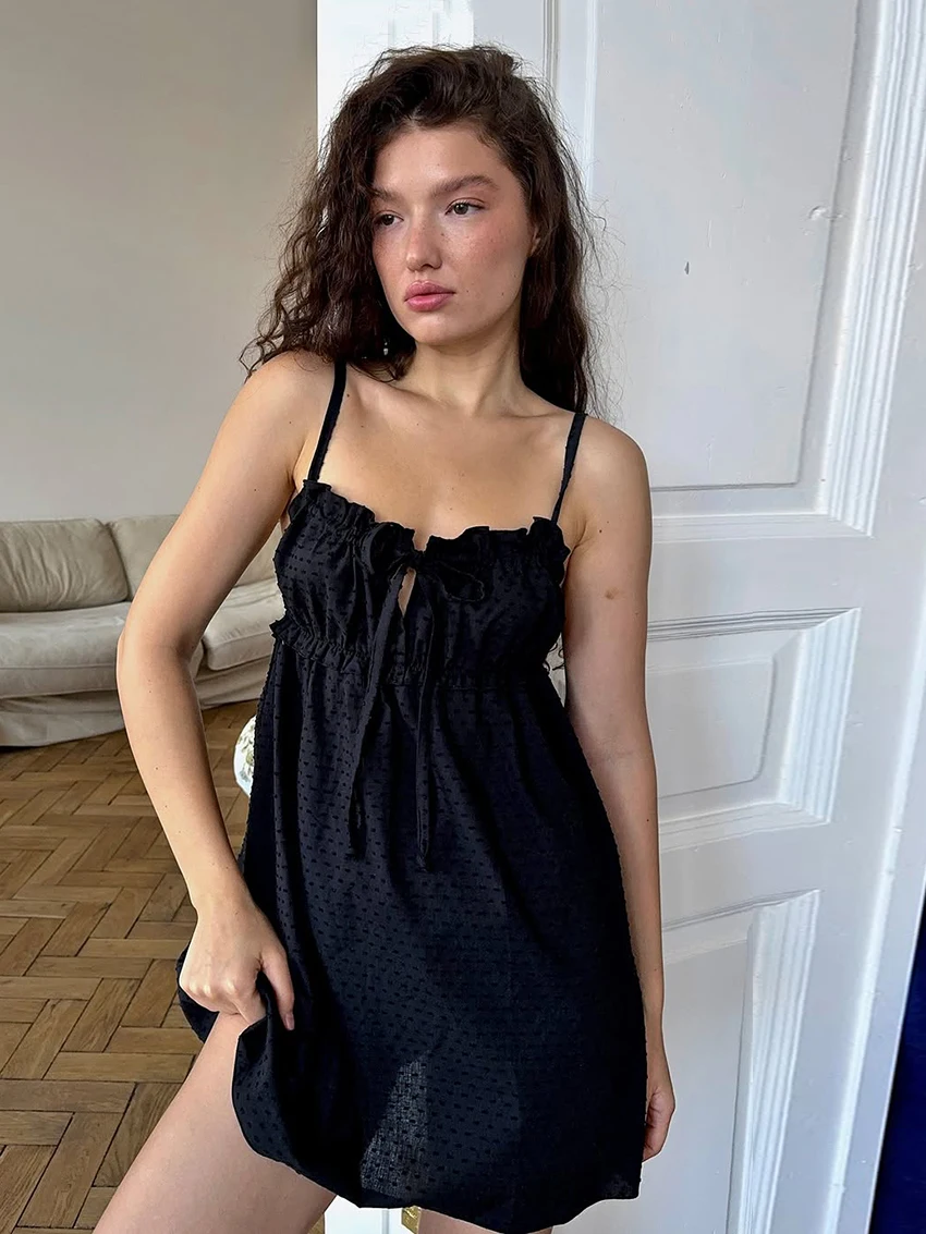 Marthaqiqi Cotton Female Sleepwear Spaghetti Strap Nightgowns Lace Up Pajamas Backless Nightwear Mini Dress Casual Home Clothes
Marthaqiqi Cotton Female Sleepwear Spaghetti Strap Nightgowns Lace Up Pajamas Backless Nightwear Mini Dress Casual Home Clothes