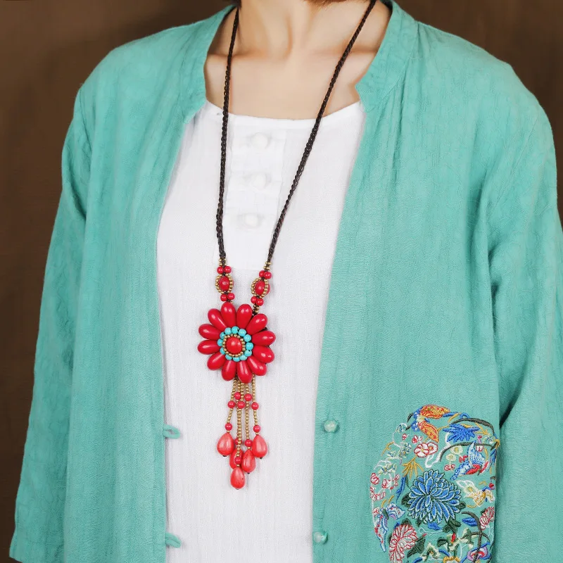 Trendy Hand knitted Amulet Sweater Chain Hang For Women Turquoise Gravel Hanging Boho Ethnic Retro Necklace Pendant Jewelry
Trendy Hand knitted Amulet Sweater Chain Hang For Women Turquoise Gravel Hanging Boho Ethnic Retro Necklace Pendant Jewelry