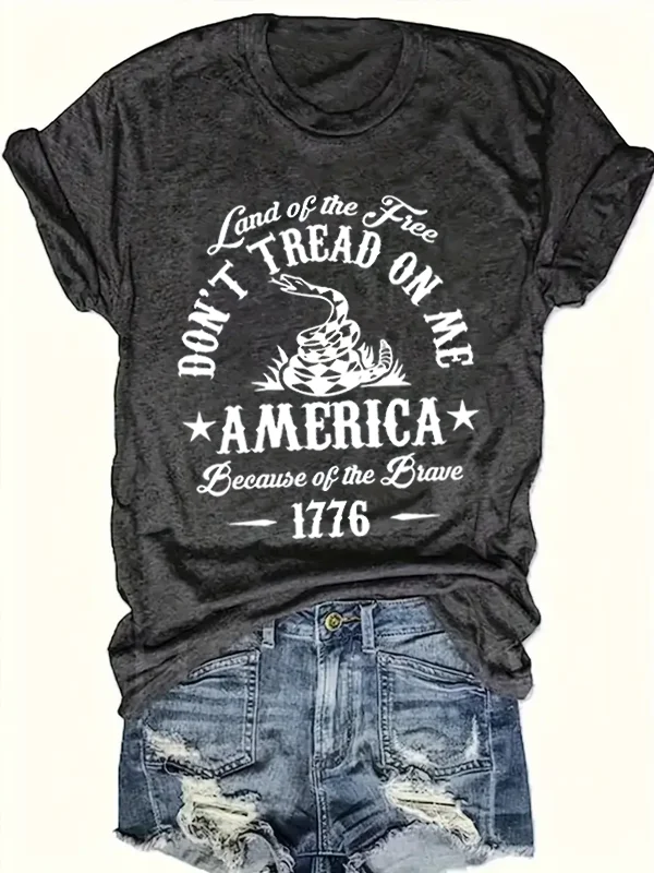 Do Not Tread on Me Slogan Independence Day Women Shirt Cartoon Vintage Horro Snack Print Fashion Summer Comfort Female T-shirt
Do Not Tread on Me Slogan Independence Day Women Shirt Cartoon Vintage Horro Snack Print Fashion Summer Comfort Female T-shirt