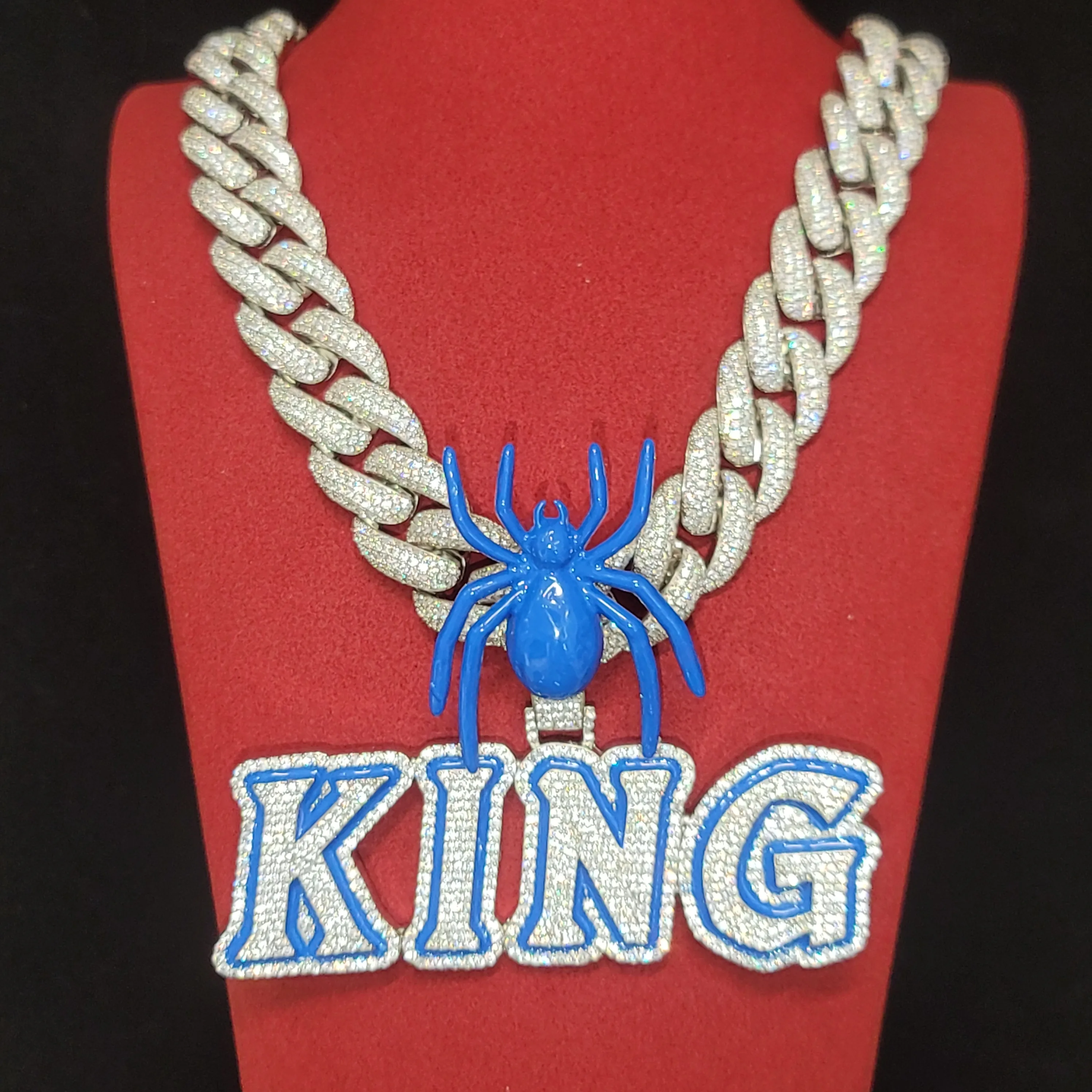 Personalized Multi Color Letters Chain Custom Full Diamonds Name Pendant For Men Iced Out Necklace Hip Hop Jewelry Accessories
Personalized Multi Color Letters Chain Custom Full Diamonds Name Pendant For Men Iced Out Necklace Hip Hop Jewelry Accessories