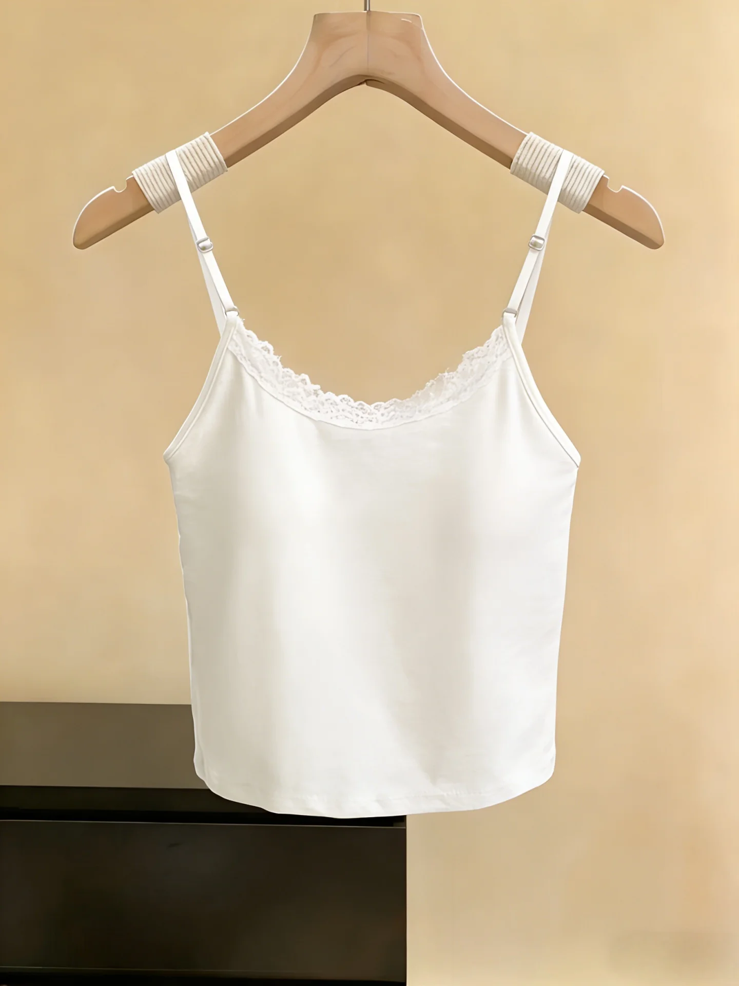 Spicy Girl Style Lace Trim Camisole Women's 2026 New Design with Chest Pad Slim Fit Beautiful Back Inner And Outer Wear Top
Spicy Girl Style Lace Trim Camisole Women's 2026 New Design with Chest Pad Slim Fit Beautiful Back Inner And Outer Wear Top