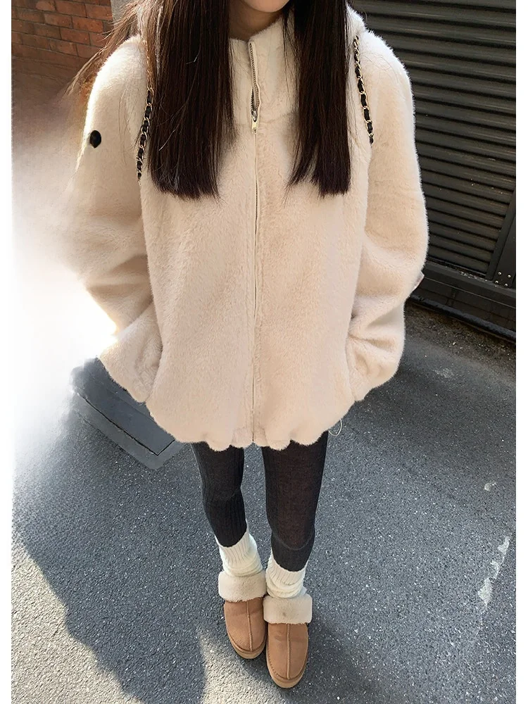 YOKLASS молочно-белая бархатная куртка с капюшоном Lamb Velvet Jaet ort Loose Long Sve Lazy Sle, осенне-зимняя женская модная верхняя одежда
YOKLASS молочно-белая бархатная куртка с капюшоном Lamb Velvet Jaet ort Loose Long Sve Lazy Sle, осенне-зимняя женская модная верхняя одежда