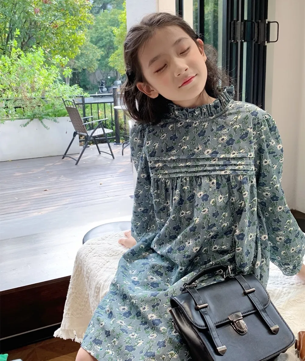 spring clothes kids girl clothes girls dresses Corduroy gilr dress French style floral pattern long sleeved dress
spring clothes kids girl clothes girls dresses Corduroy gilr dress French style floral pattern long sleeved dress