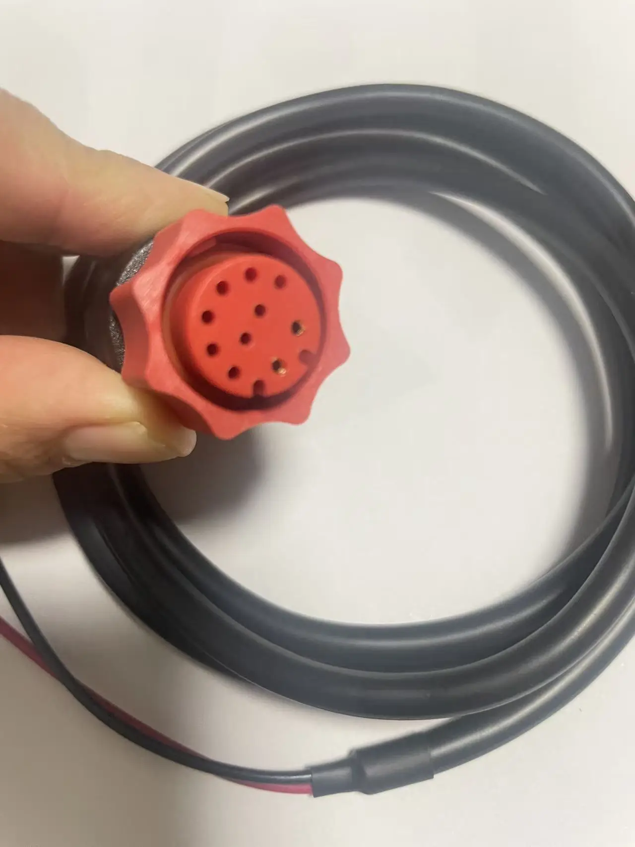 Кабель питания HDS/Elite/крючок, 3-футовый, 2-проводной, для крюка Lowrance HDS Elite FS
Кабель питания HDS/Elite/крючок, 3-футовый, 2-проводной, для крюка Lowrance HDS Elite FS