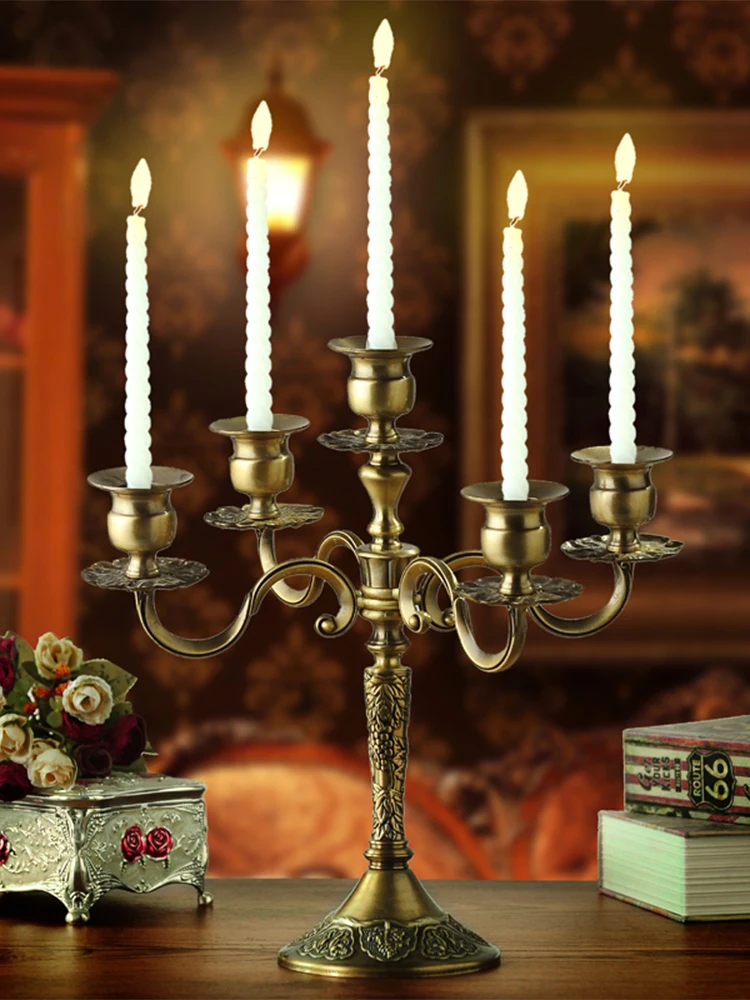 European retro retro three-headed five-headed alloy candlestick ornaments creative birthday party romantic wedding
European retro retro three-headed five-headed alloy candlestick ornaments creative birthday party romantic wedding