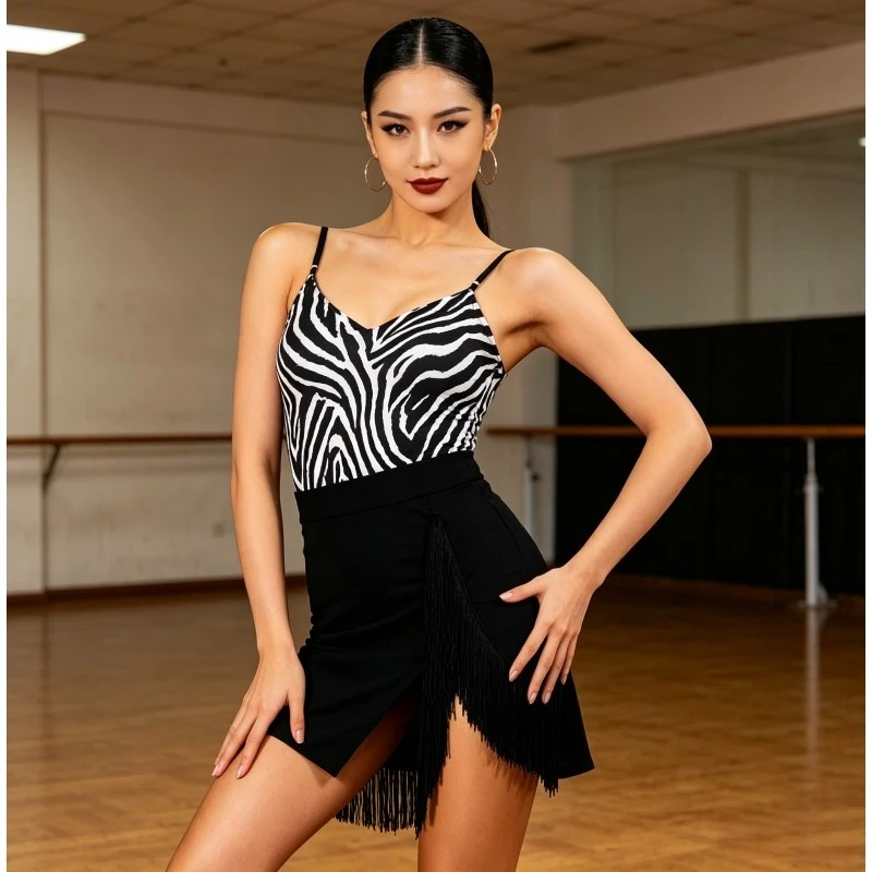 Adult Female Latin Dance Dress Sexy Mesh Patchwork Tassel Fringe A-Line Skirt Ballroom Practice Stage Performance Dance Costume
Adult Female Latin Dance Dress Sexy Mesh Patchwork Tassel Fringe A-Line Skirt Ballroom Practice Stage Performance Dance Costume