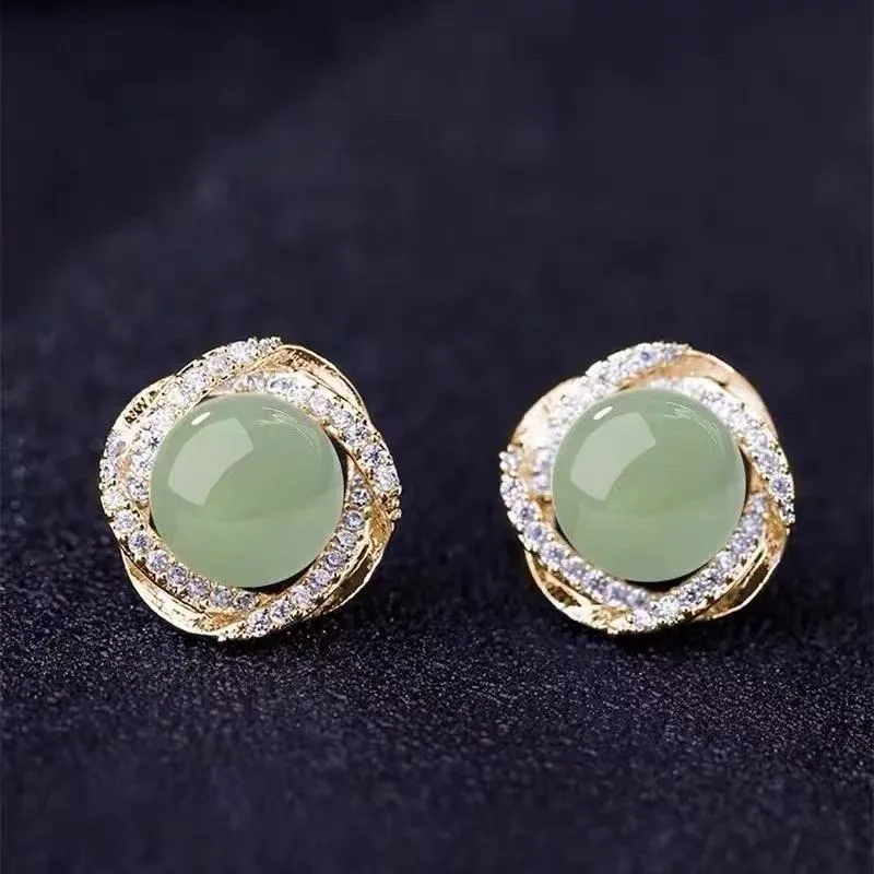 Серьги-клипсы из натурального нефрита Хэтиан 2025: Новинка, популярные, легкие, роскошные, высококачественные, элегантные женские серьги
Серьги-клипсы из натурального нефрита Хэтиан 2025: Новинка, популярные, легкие, роскошные, высококачественные, элегантные женские серьги