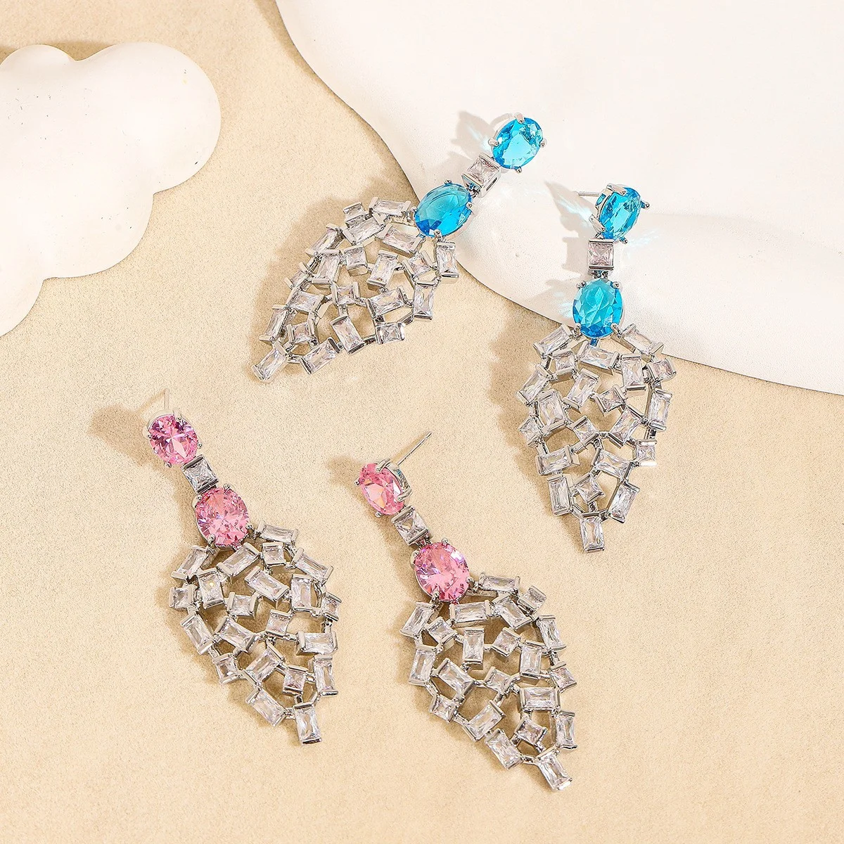 925 Silver Needle Luxury Multicolor Gemstone Leaf Drop Earrings, Elegant Bridal Wedding Party Statement Jewelry Gift for Women
925 Silver Needle Luxury Multicolor Gemstone Leaf Drop Earrings, Elegant Bridal Wedding Party Statement Jewelry Gift for Women