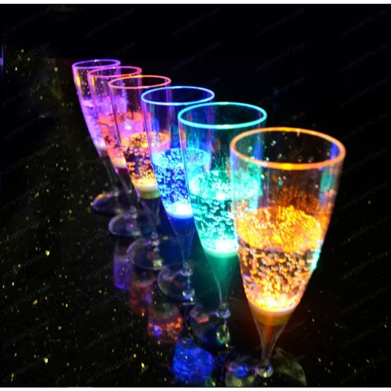 6Pcs LED Wine Glasses with Color Changing Base, Illuminated Atmosphere Cup for Party Wedding Christmas Gift
6Pcs LED Wine Glasses with Color Changing Base, Illuminated Atmosphere Cup for Party Wedding Christmas Gift