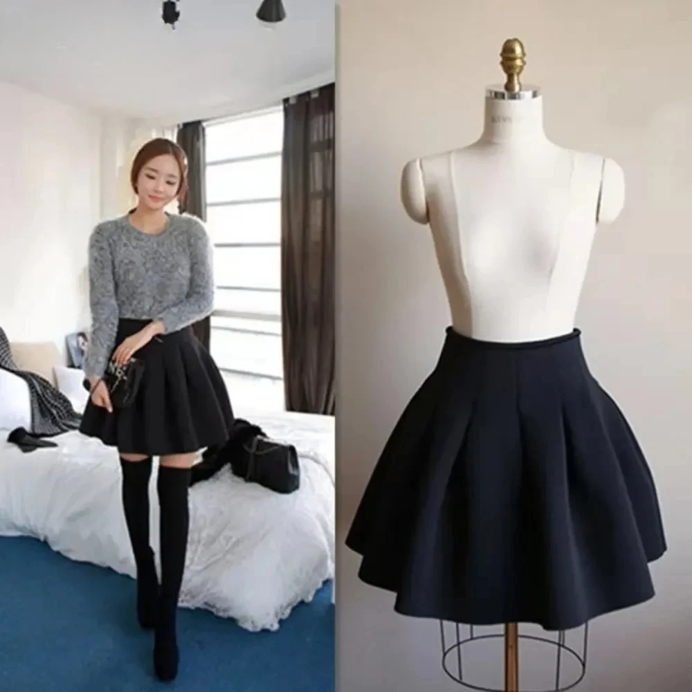 Jk Harajuku Streetwear Grunge Fashion Black Skirt Female Japanese Dark Woolen Skirt Women Gothic Punk High Wasit Pleated Skirt
Jk Harajuku Streetwear Grunge Fashion Black Skirt Female Japanese Dark Woolen Skirt Women Gothic Punk High Wasit Pleated Skirt
