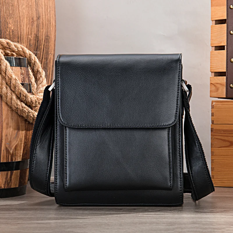 Single-shoulder bag, wild horse leather, men's single-shoulder bag, genuine leather crossbody bag, retro men's crossbody bag
Single-shoulder bag, wild horse leather, men's single-shoulder bag, genuine leather crossbody bag, retro men's crossbody bag
