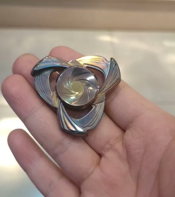 Б/у EDC Ele Moranti Zirconium Rainbow spinner Гироскоп на кончике пальца Декомпрессионные игрушки
Б/у EDC Ele Moranti Zirconium Rainbow spinner Гироскоп на кончике пальца Декомпрессионные игрушки
