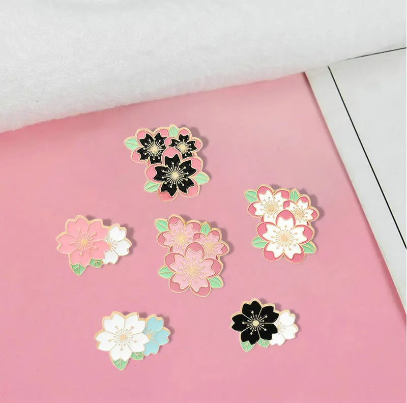 10 PCS / LOT Sakura Enamel Pin Custom Pink White Cherry Blossom Brooches Bag Lapel Pin Cartoon Flowers Badge Jewelry
10 PCS / LOT Sakura Enamel Pin Custom Pink White Cherry Blossom Brooches Bag Lapel Pin Cartoon Flowers Badge Jewelry