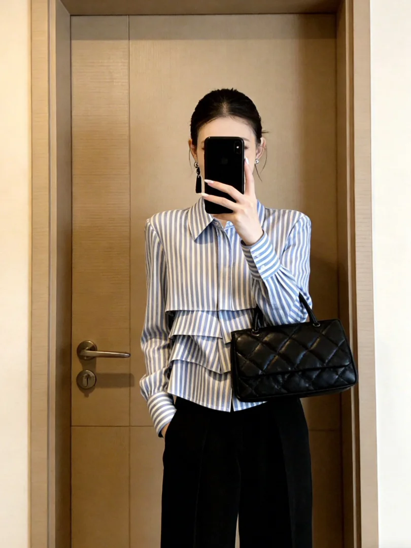 Blue Striped Long Sleeve Women's Shirt Elegant Flounce Design Versatile French Style Top Quality Material Fashionable Casual ...
Blue Striped Long Sleeve Women's Shirt Elegant Flounce Design Versatile French Style Top Quality Material Fashionable Casual ...
