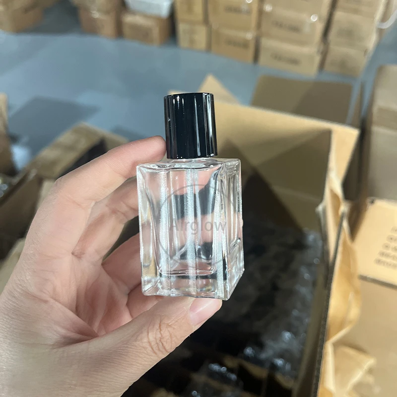 2PCS 30ml Square Perfume Bottle Glass Travel Perfume Atomizer Empty Spray Bottle Transparent Refillable Cosmetics Storage Bottle
2PCS 30ml Square Perfume Bottle Glass Travel Perfume Atomizer Empty Spray Bottle Transparent Refillable Cosmetics Storage Bottle