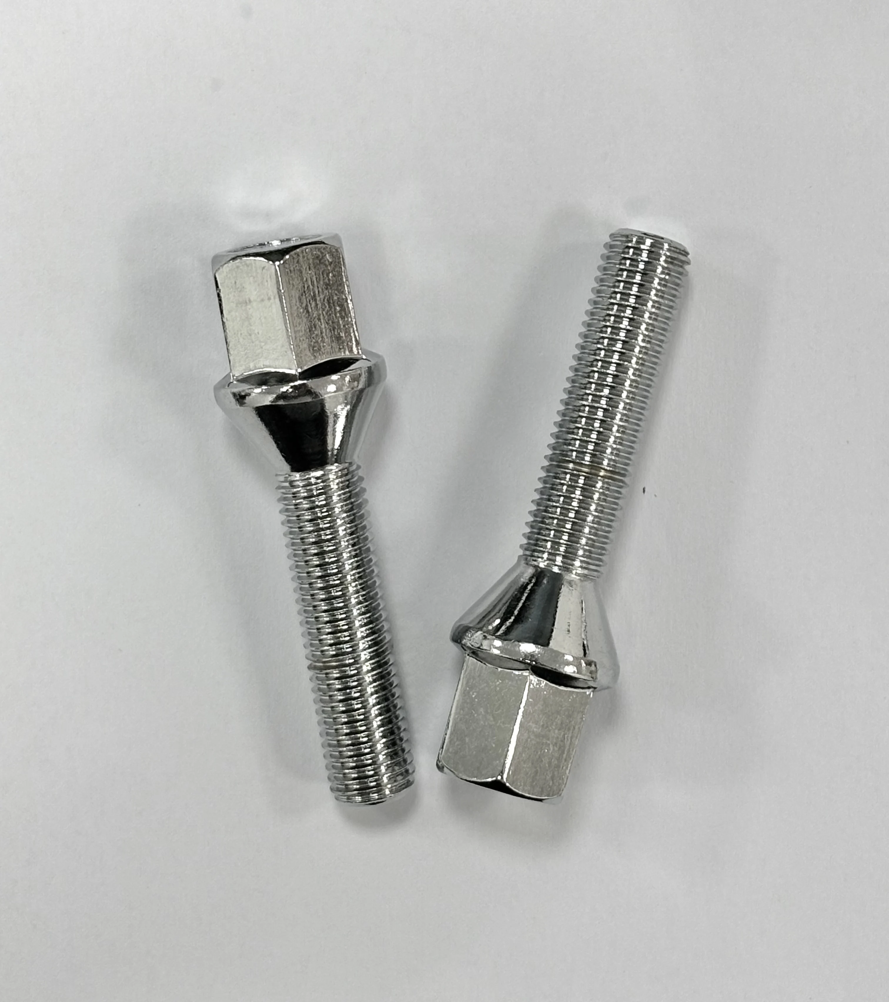 10Pcs NUTS SUIT FOR BMW X1X3X5X6X73Series 35/40/45/50/55mm lengthen Steel Wheel Bolts M12*1.5 14*1.25
10Pcs NUTS SUIT FOR BMW X1X3X5X6X73Series 35/40/45/50/55mm lengthen Steel Wheel Bolts M12*1.5 14*1.25