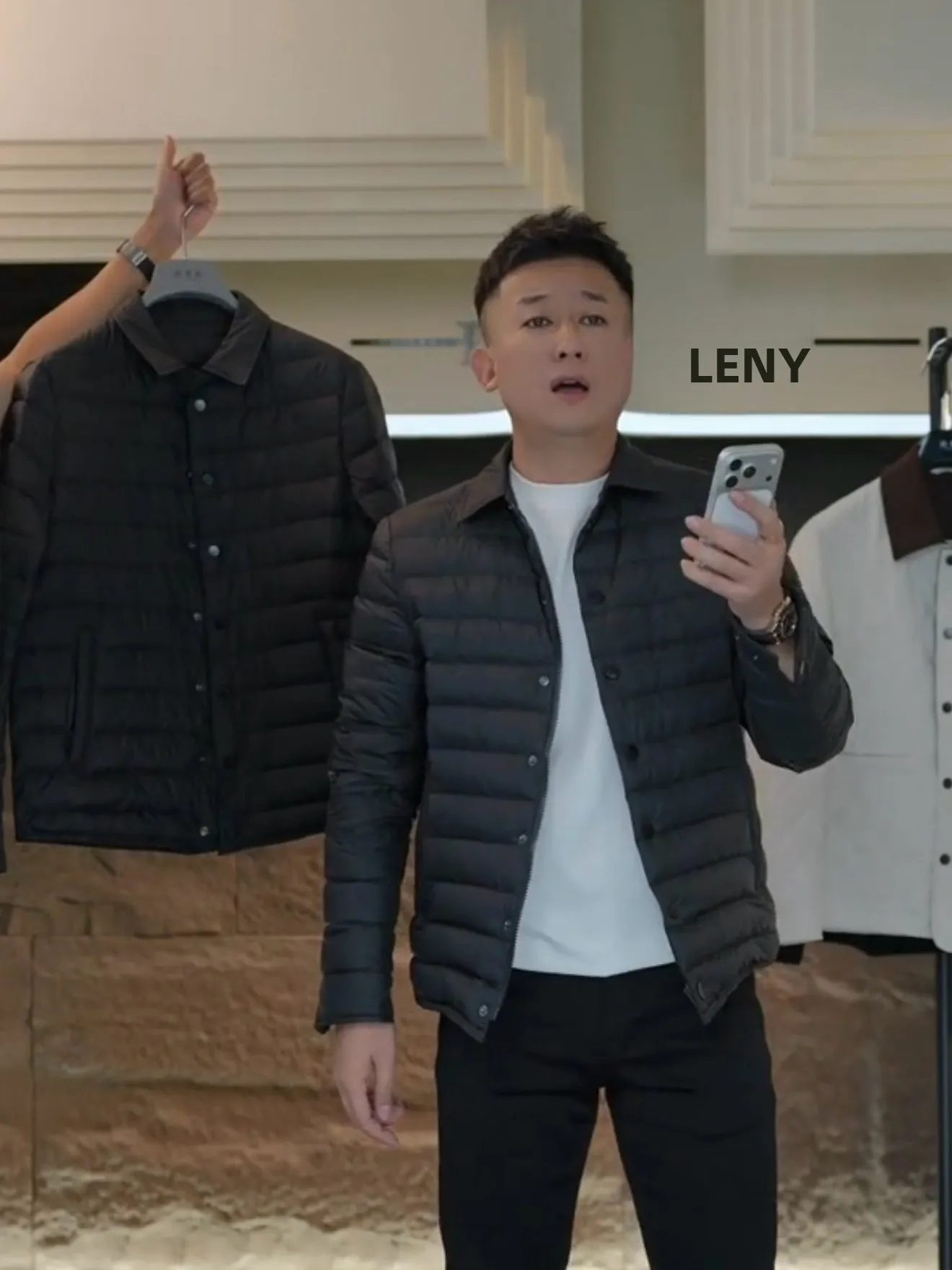 Легкая хлопковая куртка для мужчин, теплая повседневная верхняя одежда, модная универсальная одежда для отдыха, стильный трендовый топ Cleanfit Sle
Легкая хлопковая куртка для мужчин, теплая повседневная верхняя одежда, модная универсальная одежда для отдыха, стильный трендовый топ Cleanfit Sle