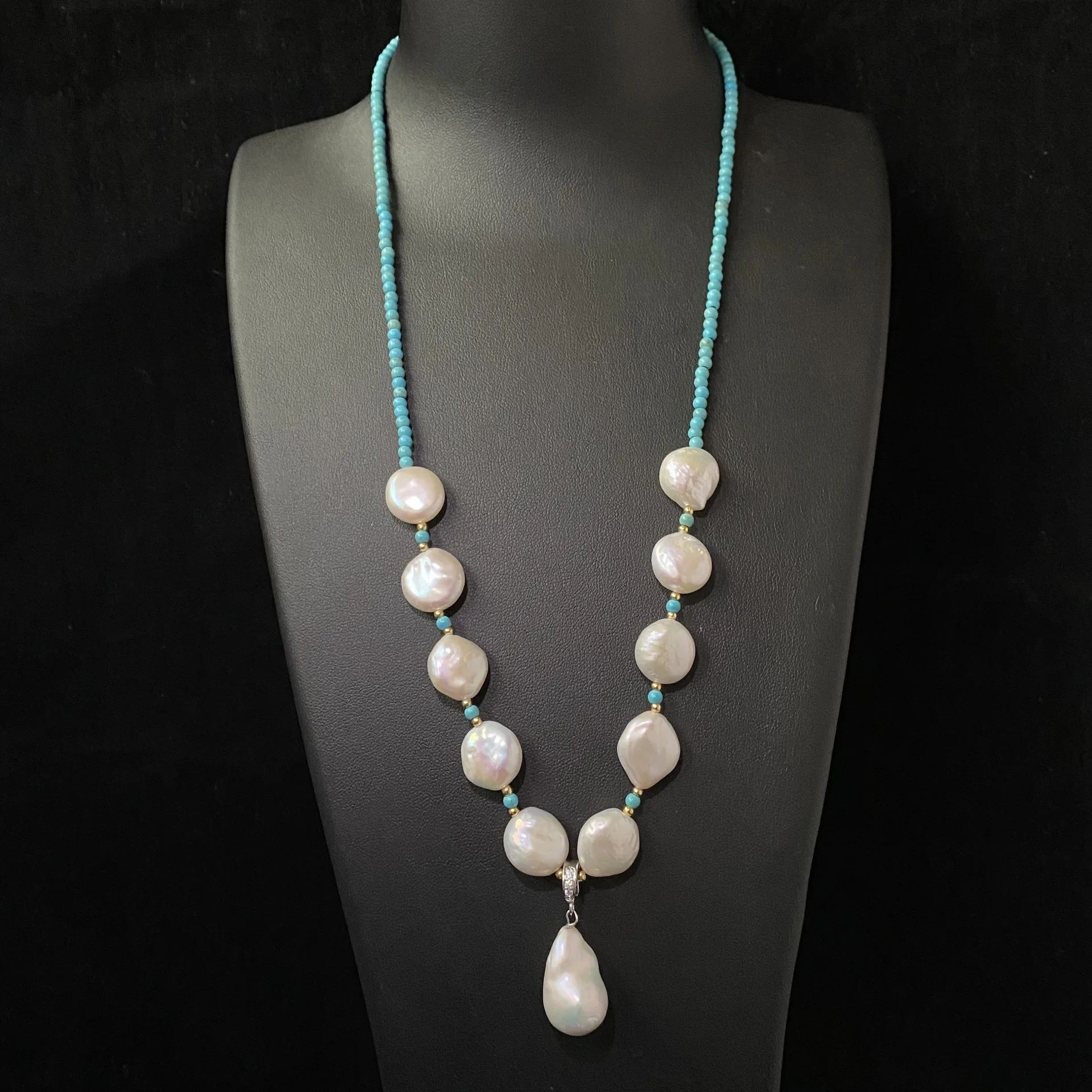 Natural Freshwater Pearl Round Button 60CM Long Necklace Imitation Turquoise Shaped Baroque Ethnic Bohemian Sweater Chain Collar
Natural Freshwater Pearl Round Button 60CM Long Necklace Imitation Turquoise Shaped Baroque Ethnic Bohemian Sweater Chain Collar