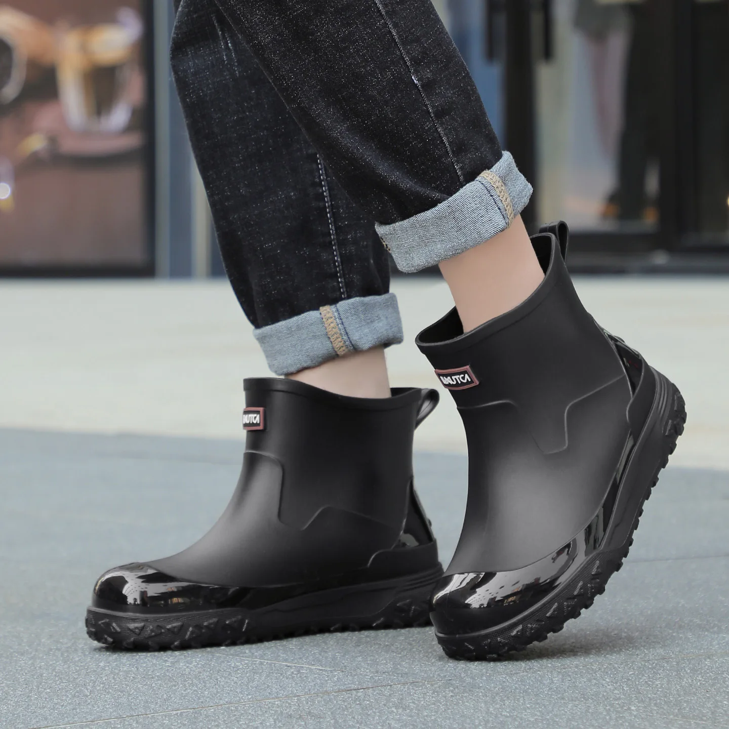 Fishing water shoes for men waterproof anti-slip wear-resistant rain boots rain shoes, new style kitchen work rubber shoes
Fishing water shoes for men waterproof anti-slip wear-resistant rain boots rain shoes, new style kitchen work rubber shoes