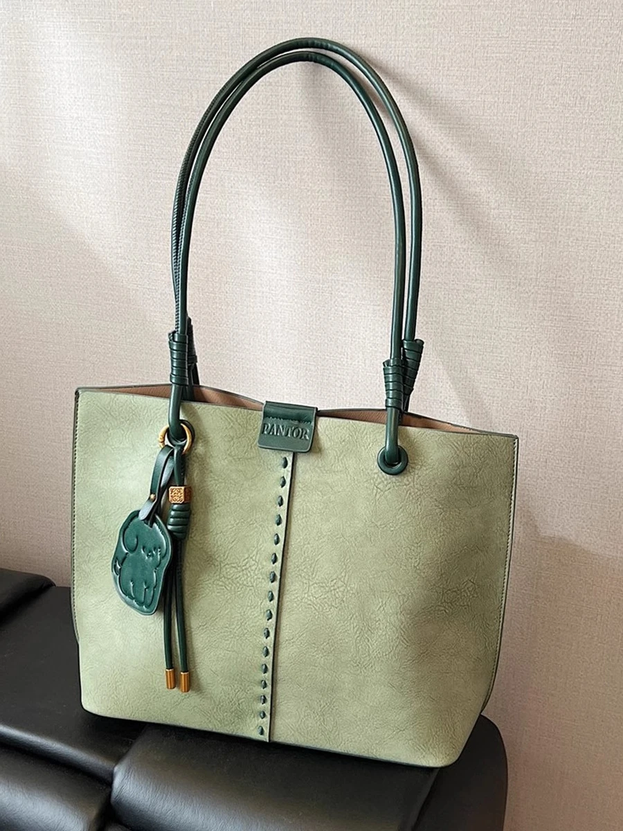 New Fashionable And High-end Large Capacity Single Shoulder Women's Bag Simple And Casual Versatile For Shoppers Tote Bag Trendy
New Fashionable And High-end Large Capacity Single Shoulder Women's Bag Simple And Casual Versatile For Shoppers Tote Bag Trendy
