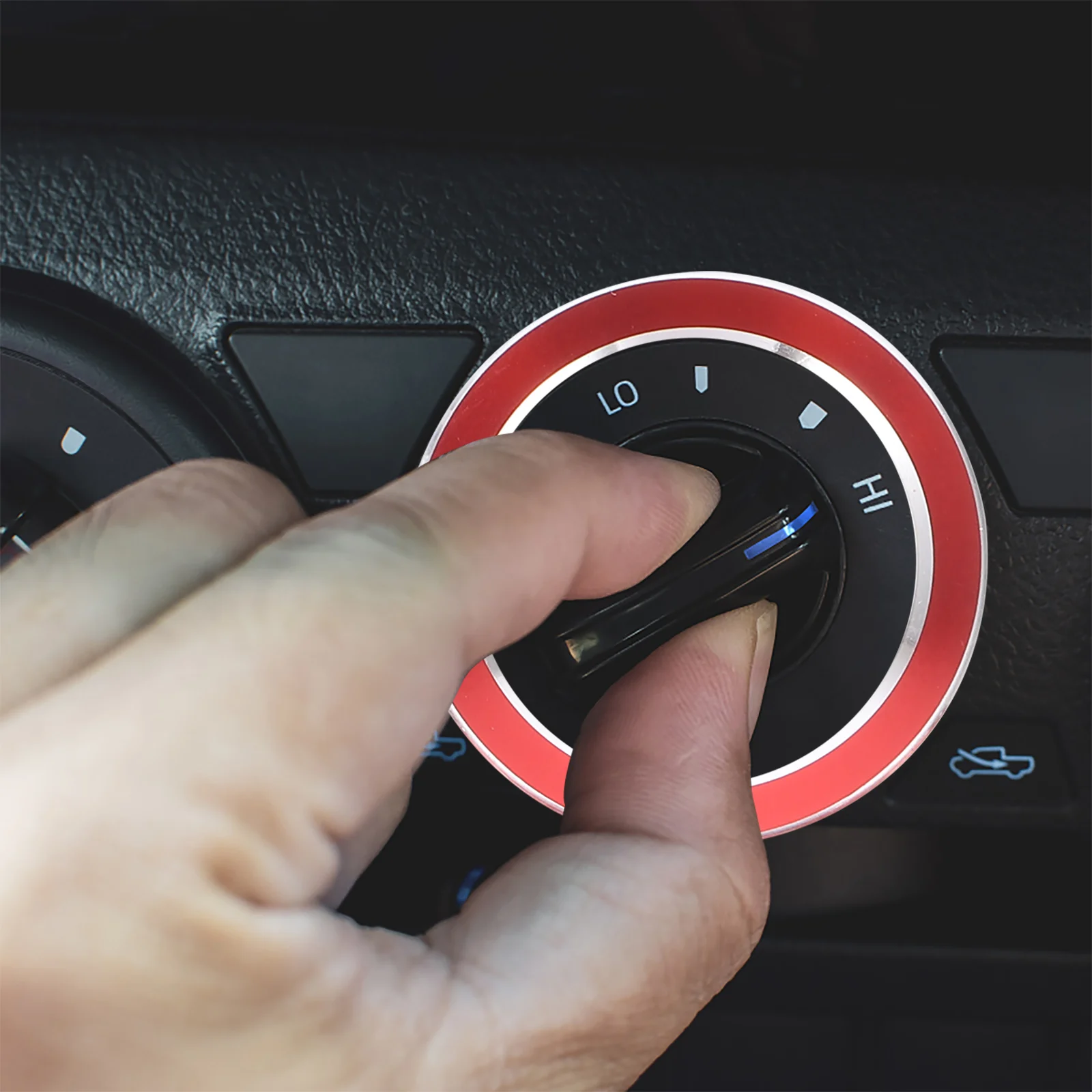3pcs Car Knob Conditioner Knob Trim Aluminum Alloy Interior Car Accessories Console Switch Cover Dustproof Anti-Scratch
3pcs Car Knob Conditioner Knob Trim Aluminum Alloy Interior Car Accessories Console Switch Cover Dustproof Anti-Scratch