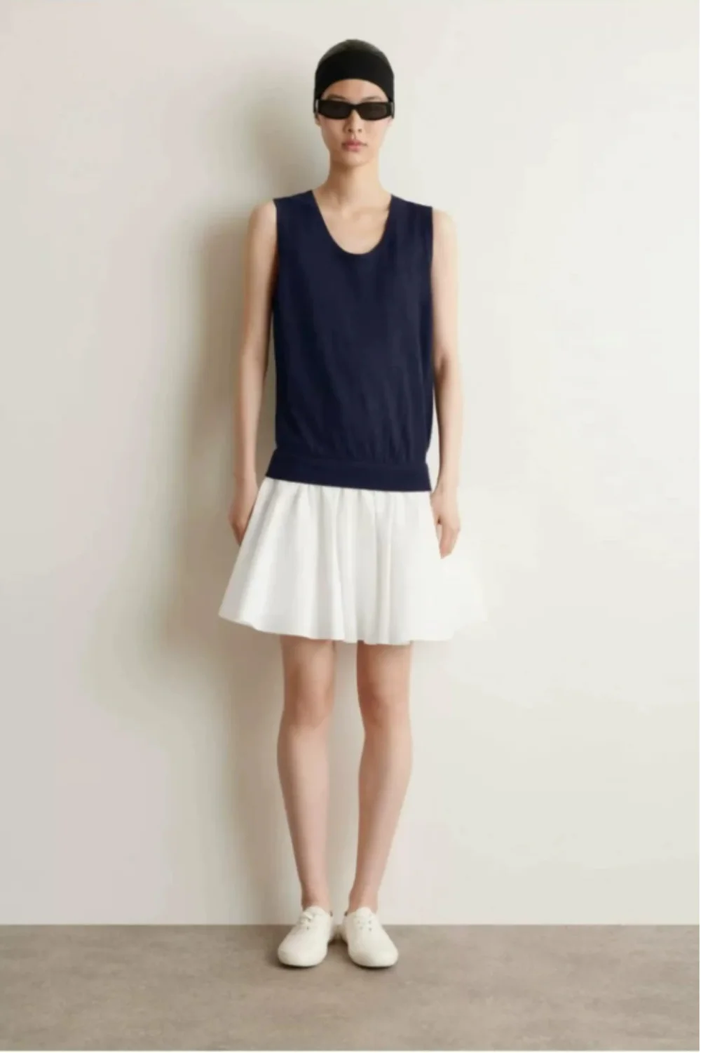 XIMIAN APPAREL 2026 YAZHIMEI traf cos spring new style of Women's Casual style Dark blue linen knitted plaid dress
XIMIAN APPAREL 2026 YAZHIMEI traf cos spring new style of Women's Casual style Dark blue linen knitted plaid dress