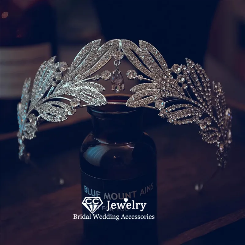 CC Bridal Crown Women Accessories Wedding Headbands Engagement Hair Ornaments Leaf Shape Crystal Pendant Crowns Tiaras Gift HS04
CC Bridal Crown Women Accessories Wedding Headbands Engagement Hair Ornaments Leaf Shape Crystal Pendant Crowns Tiaras Gift HS04