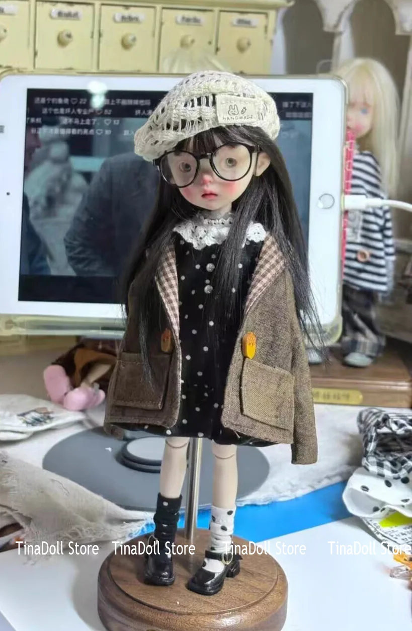(TinaDoll Store) 4pcs coat ➕ sleeveless dress ➕ beanie ➕ socks for Landazz Landoudou/Blythe/ob22/ob24 Doll
(TinaDoll Store) 4pcs coat ➕ sleeveless dress ➕ beanie ➕ socks for Landazz Landoudou/Blythe/ob22/ob24 Doll