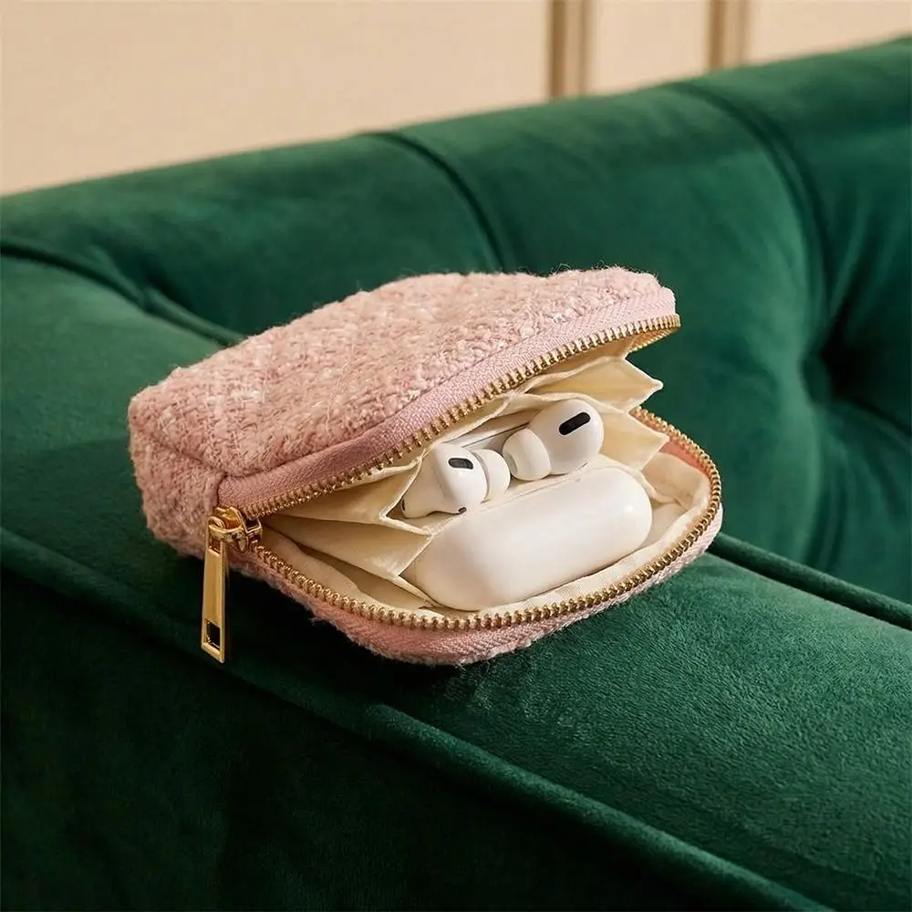 Multi-Component Jewelry Packing Bag Bracelet Large Capacity Earrings Storage Case Rings Necklace Organizer Jewelry Display Box
Multi-Component Jewelry Packing Bag Bracelet Large Capacity Earrings Storage Case Rings Necklace Organizer Jewelry Display Box