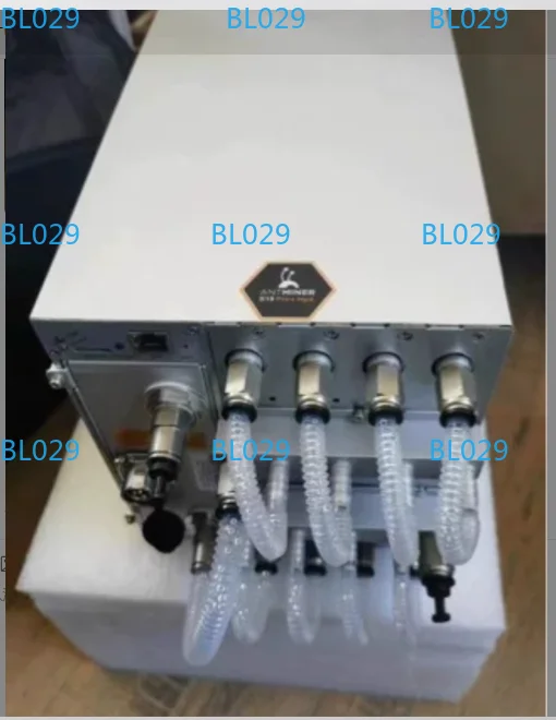 S23 water-cooled version 580 TH/s miner with power cord
S23 water-cooled version 580 TH/s miner with power cord