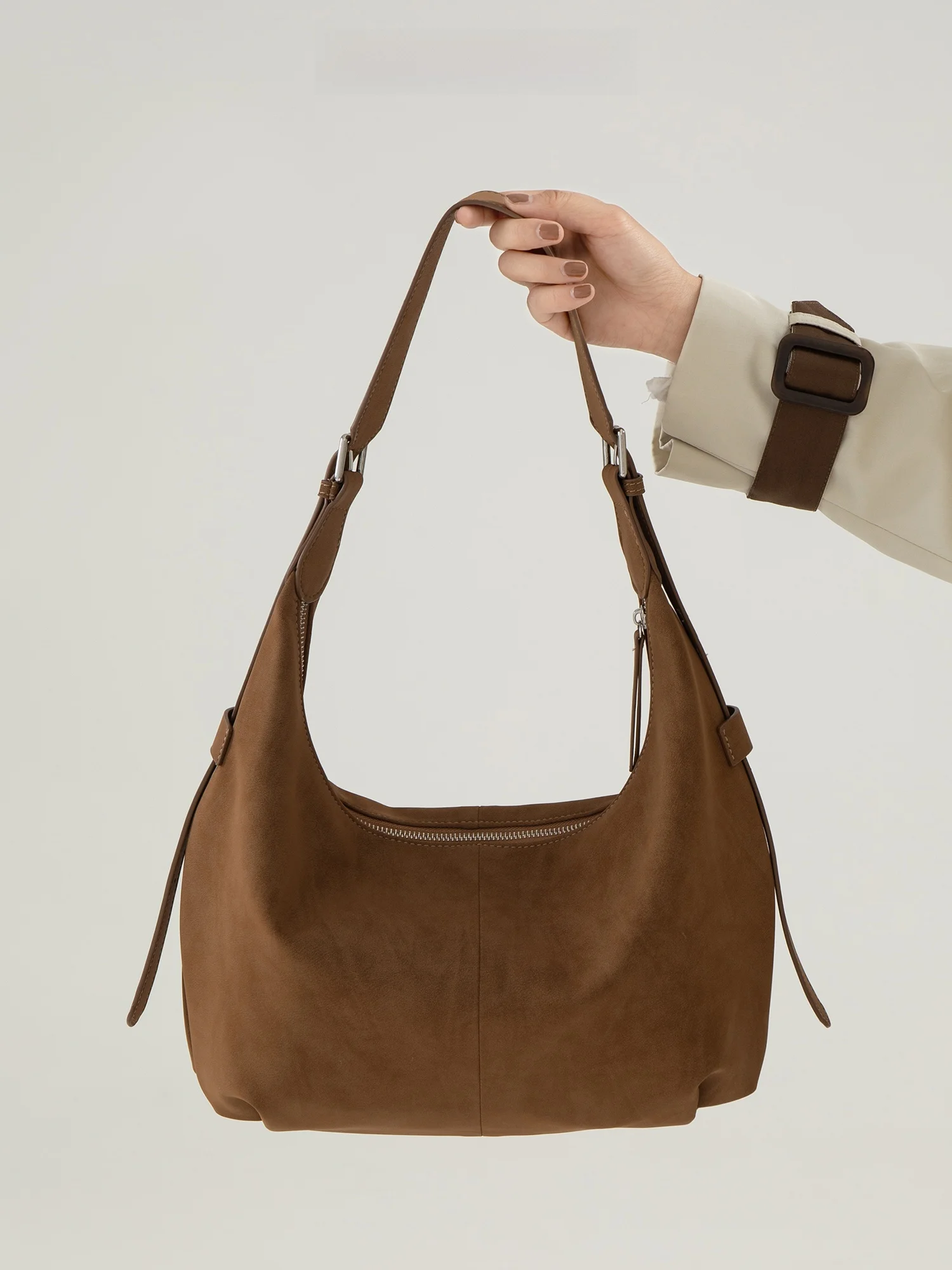 Сумка Dotlyn из искусственной кожи, большая сумка Capaci, матовая сумка подмышки, сумка на один ремень, застежка-молния, Hobo Sle
Сумка Dotlyn из искусственной кожи, большая сумка Capaci, матовая сумка подмышки, сумка на один ремень, застежка-молния, Hobo Sle