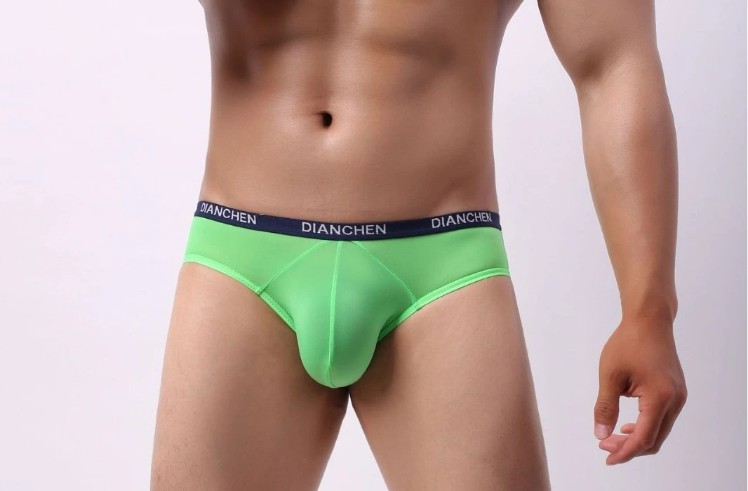 Men's Ice Silk Triangle Briefs, Low-rise Sexy Letter Waistband Underwear
Men's Ice Silk Triangle Briefs, Low-rise Sexy Letter Waistband Underwear
