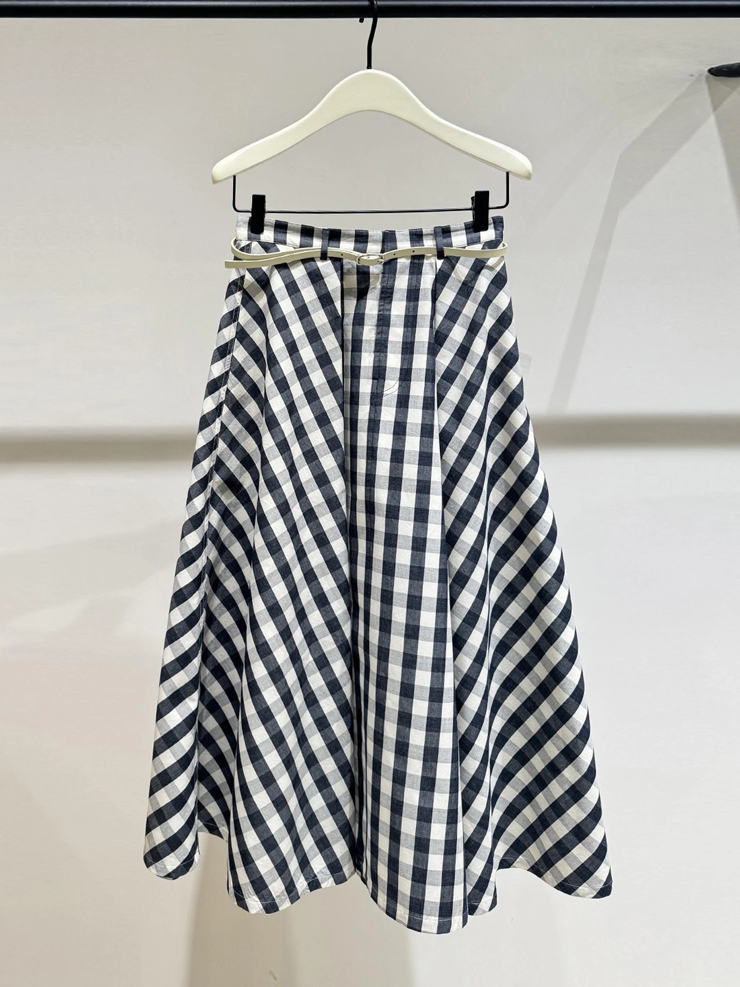 High Waist Plaid Long Casual Skirt for Women Spring Summer New Arrival Commute Simple Style A-Line Skirt by NanYou
High Waist Plaid Long Casual Skirt for Women Spring Summer New Arrival Commute Simple Style A-Line Skirt by NanYou