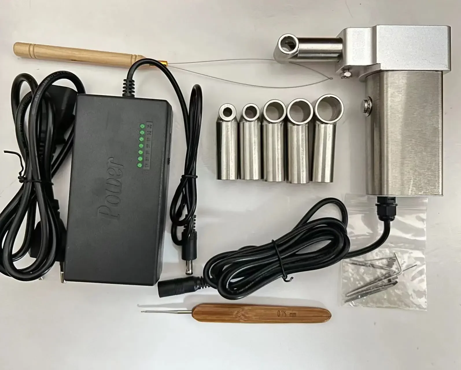 Stainless Steel Automatic Dreadlocks machine Hair Making Machine Dreadlock Crochet Electric Machine for natural hair
Stainless Steel Automatic Dreadlocks machine Hair Making Machine Dreadlock Crochet Electric Machine for natural hair
