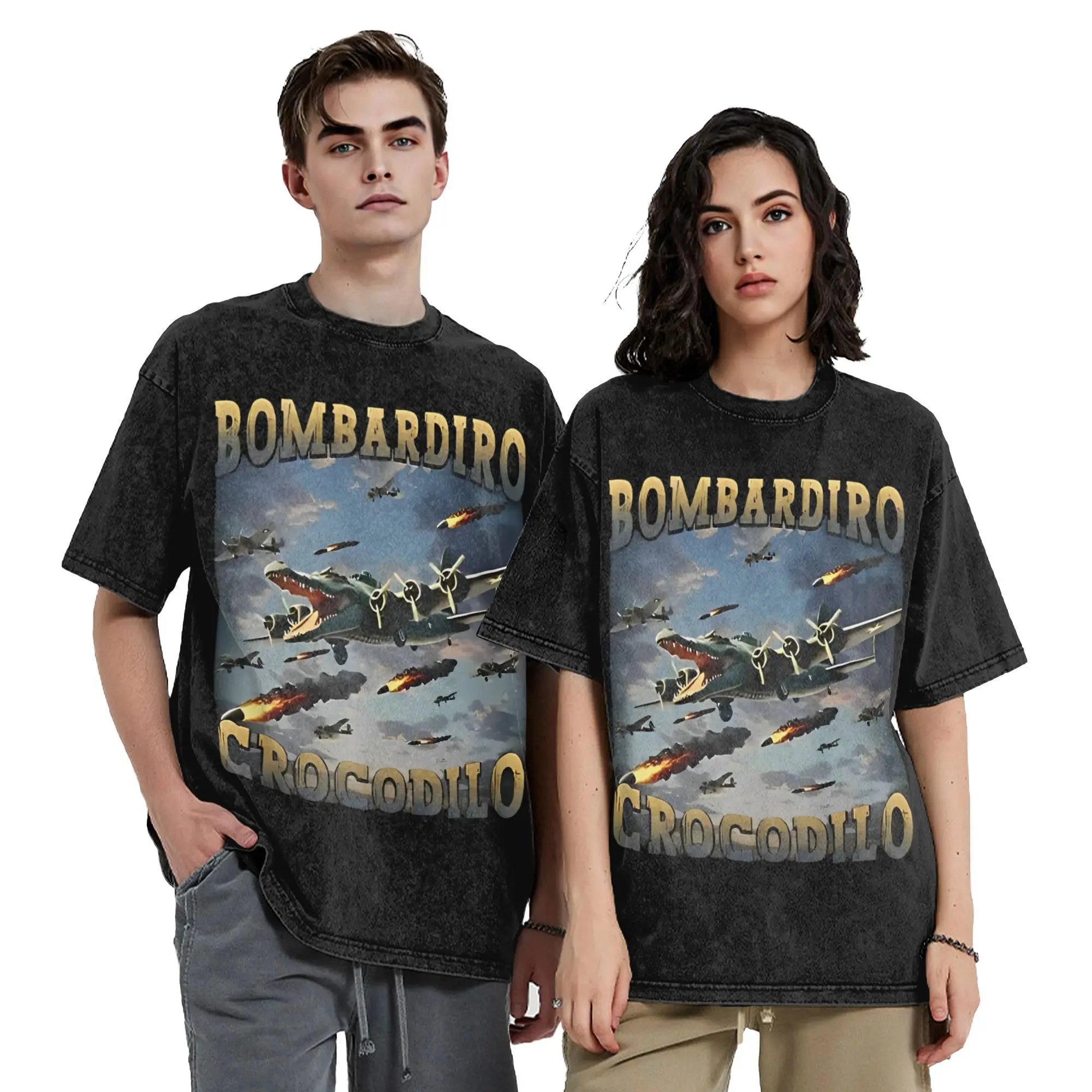 Новинка Bombardiro Crocodilo Humor Meme, винтажная стираная футболка, мужская одежда с круглым вырезом, итальянская хлопковая летняя одежда Brainrot
Новинка Bombardiro Crocodilo Humor Meme, винтажная стираная футболка, мужская одежда с круглым вырезом, итальянская хлопковая летняя одежда Brainrot