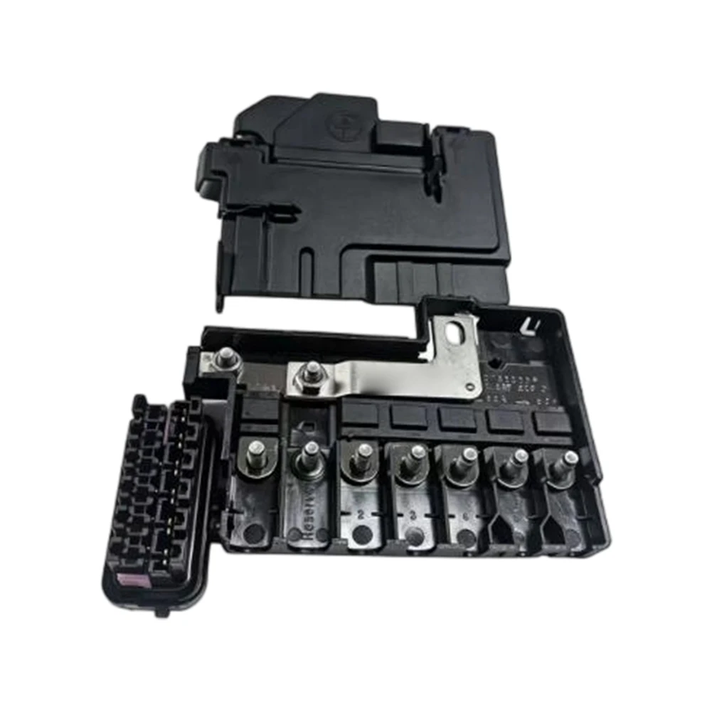Black Fuse Assembly Box Cover 6R0937550A 6R0915429 For Polo For Jetta For Bora For Skoda For Fabia For Rapid Direct Fit Auto
Black Fuse Assembly Box Cover 6R0937550A 6R0915429 For Polo For Jetta For Bora For Skoda For Fabia For Rapid Direct Fit Auto