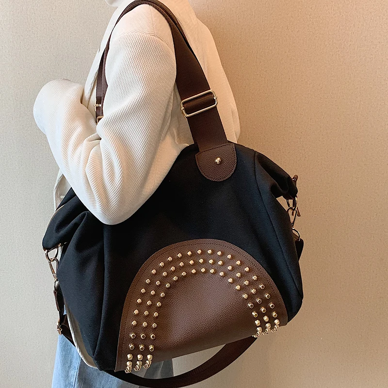 Large Capacity Women Canvas Handbags High Quality Ladies Big Shoulder Messenger Bags Fashion Casual Female Rivet Tote Travel Bag
Large Capacity Women Canvas Handbags High Quality Ladies Big Shoulder Messenger Bags Fashion Casual Female Rivet Tote Travel Bag