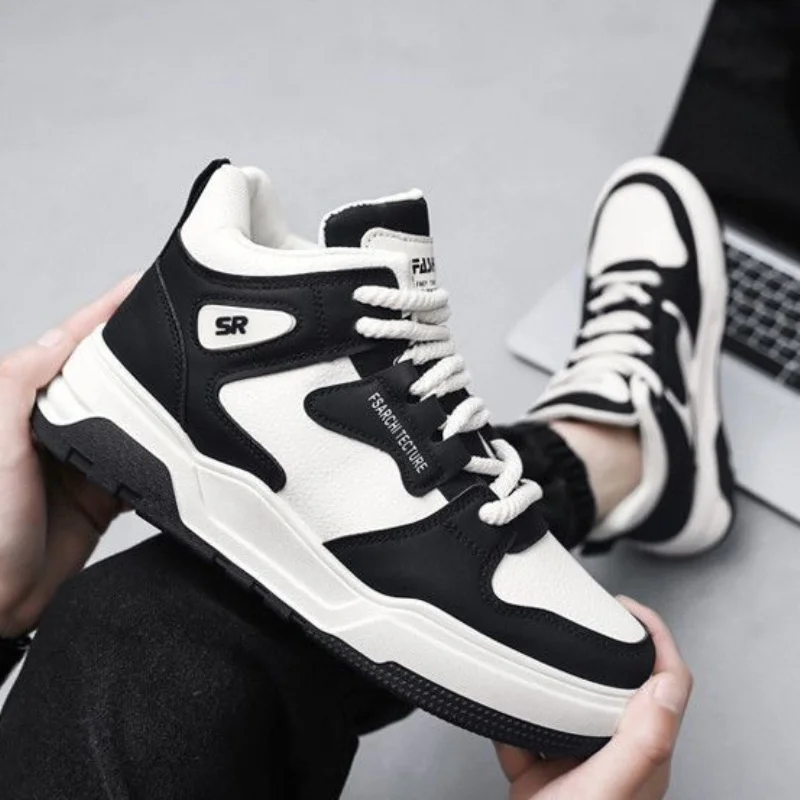 High-Top Men's Shoes 2025 New Trend Spring Leather Surface Casual Sports Men's Model One Student Fashion Sneakers
High-Top Men's Shoes 2025 New Trend Spring Leather Surface Casual Sports Men's Model One Student Fashion Sneakers