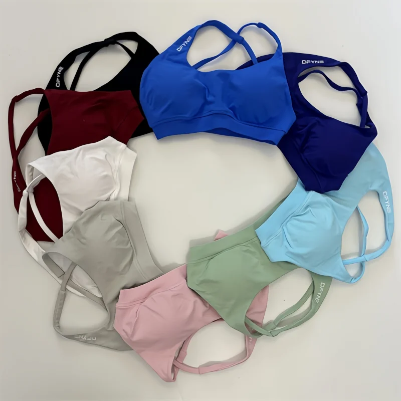 Dfyne Impact Sports Bra with Logo Women Seamless Halter Neck Sport Bras Padded Open Back Yoga Bra Medium Support Gym Crop Top
Dfyne Impact Sports Bra with Logo Women Seamless Halter Neck Sport Bras Padded Open Back Yoga Bra Medium Support Gym Crop Top