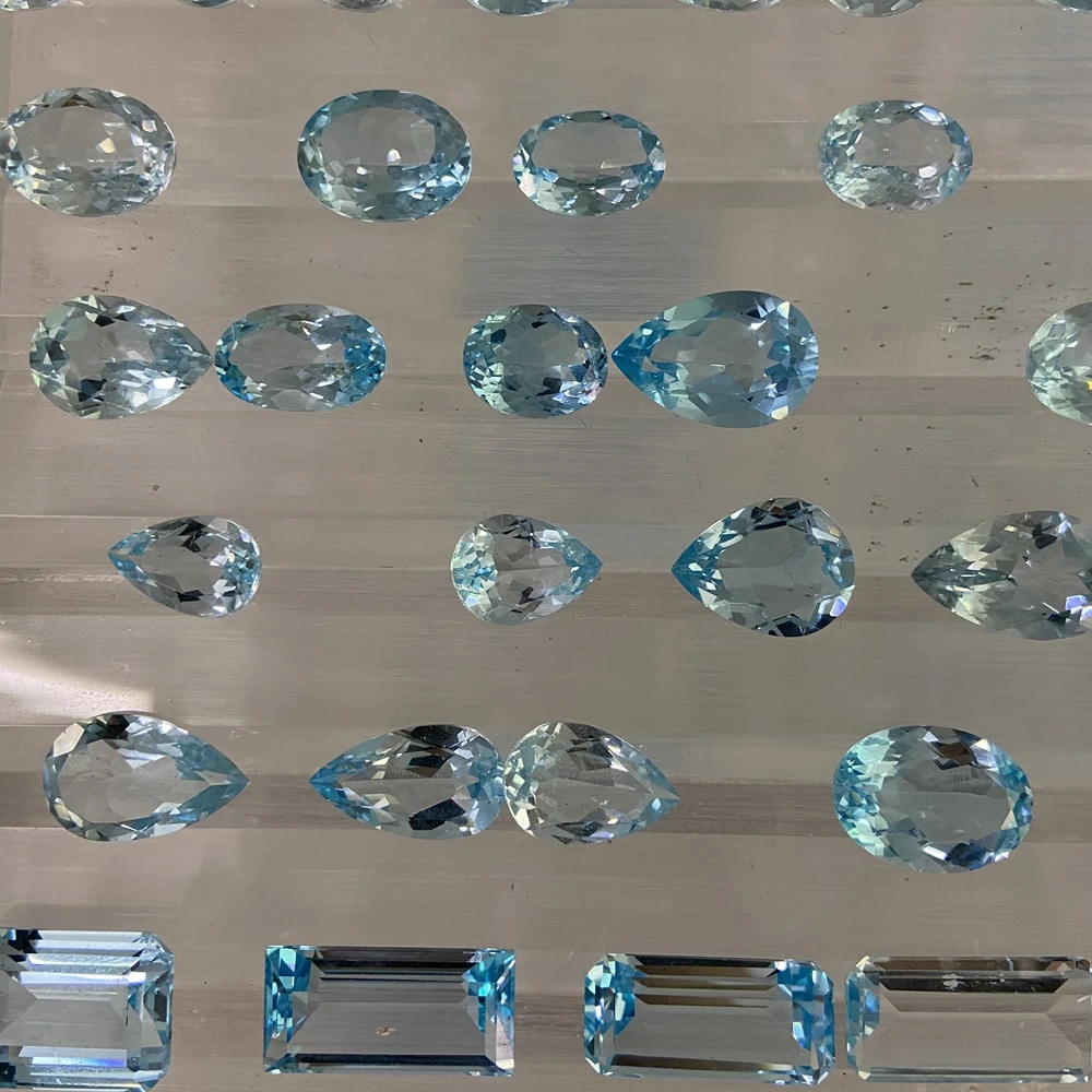 10mm Natural Sky Blue Topaz Round Brilliant Cut Loose Gemstones For Jewelry Making
10mm Natural Sky Blue Topaz Round Brilliant Cut Loose Gemstones For Jewelry Making
