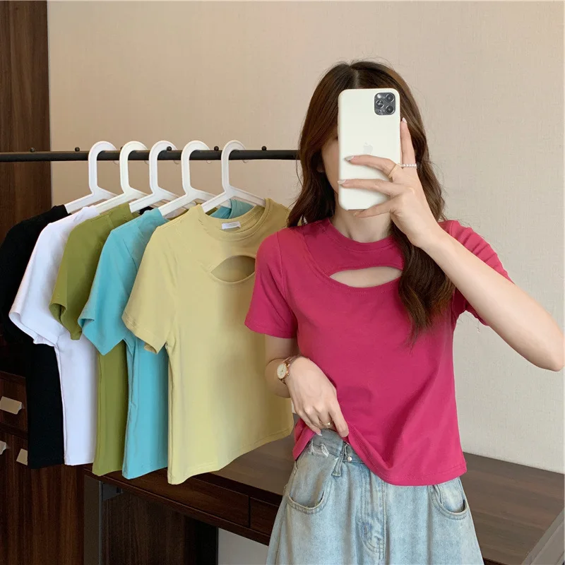 Hollow Out Short Sleeved T-Shirt For Summer, Slim Fit And Slimming, Candy Colored Student Top, Female Trend
Hollow Out Short Sleeved T-Shirt For Summer, Slim Fit And Slimming, Candy Colored Student Top, Female Trend