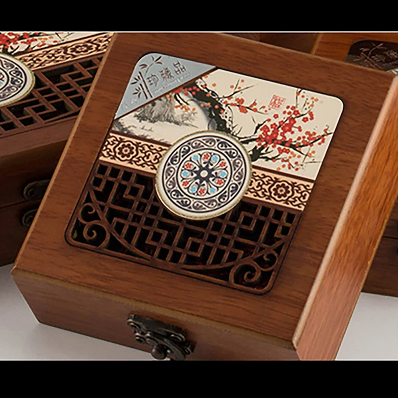 Solid wood jewelry box exquisite gift box for jewelry bracelets high-end collectible jewelry box girls' jewelry travel storage
Solid wood jewelry box exquisite gift box for jewelry bracelets high-end collectible jewelry box girls' jewelry travel storage