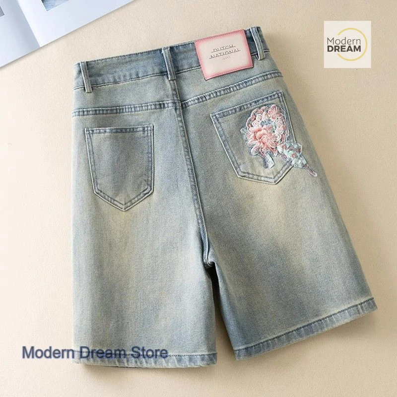 New national wind denim shorts women's summer thin high waist embroidered straight pants slim wide leg casual Joker Pants.
New national wind denim shorts women's summer thin high waist embroidered straight pants slim wide leg casual Joker Pants.