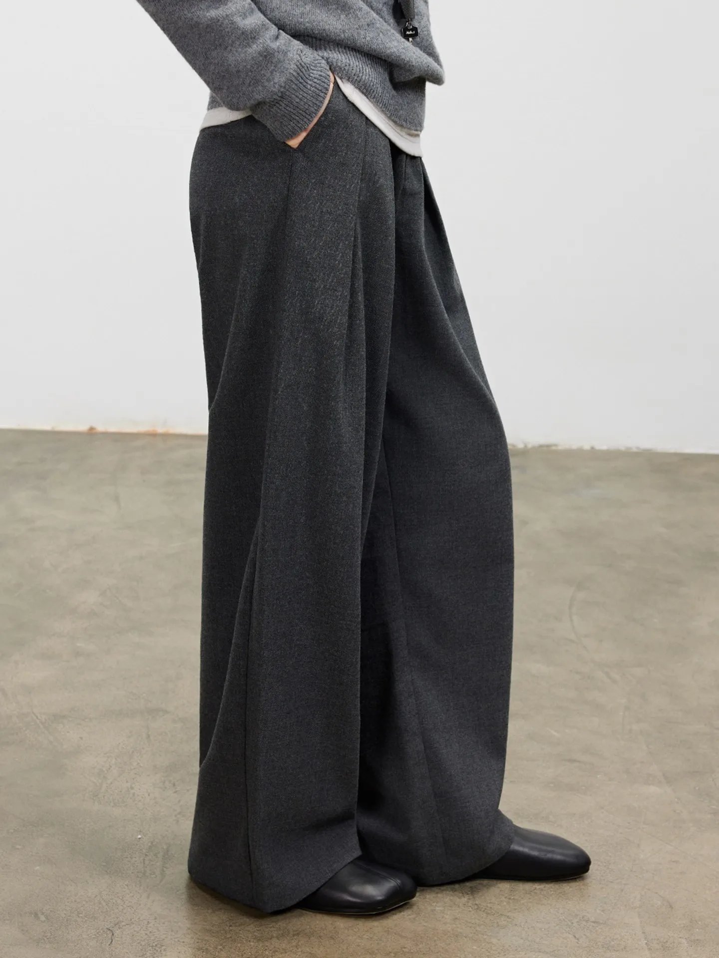 LUR Grey Woolen Wide Leg Pants Women's Autumn Winter Casual Straight Cut Floor Length West Pants Fleece Treatment
LUR Grey Woolen Wide Leg Pants Women's Autumn Winter Casual Straight Cut Floor Length West Pants Fleece Treatment